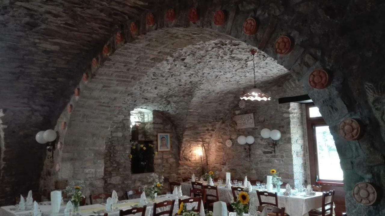 Agriturismo La Vecchia Cascina Di Paolo & Belinda Villa Pietrelcina Exteriör bild